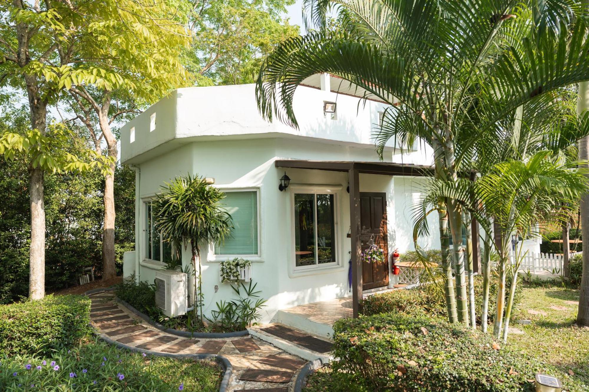 Villa Reina Resort Nong Nam Daeng Exteriér fotografie